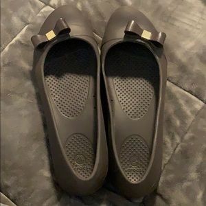 Brown Crocs Flats with Bow Detail (Size 8)